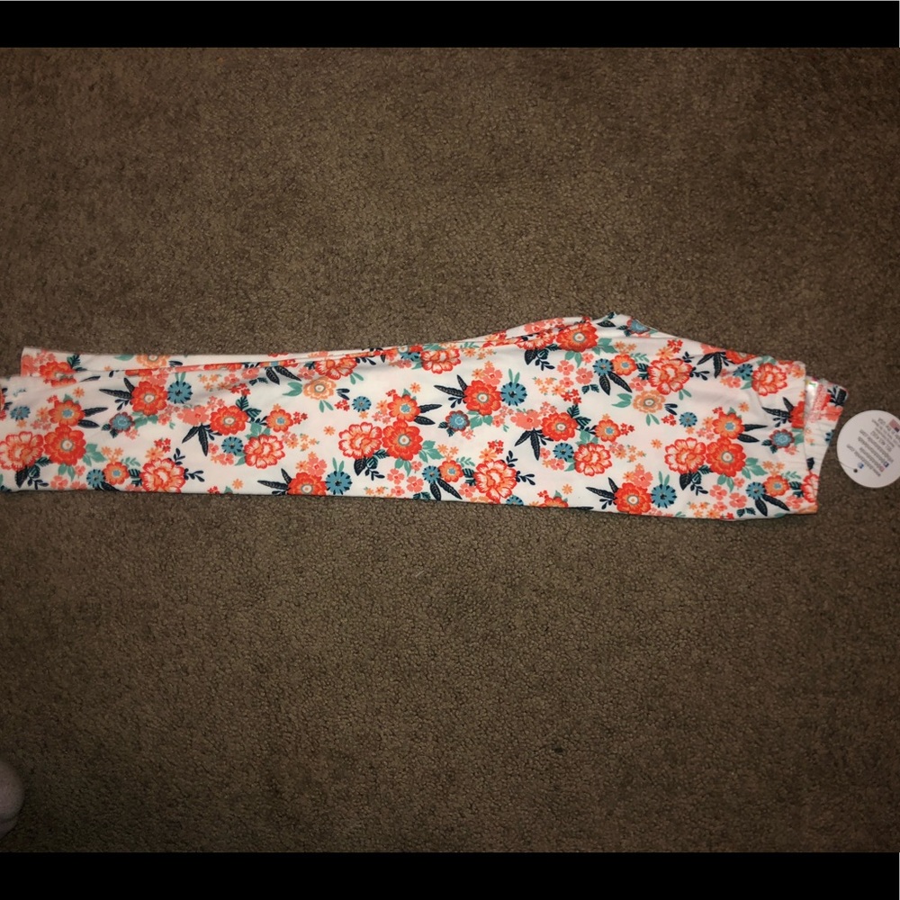 Size 5/6 dotdotsmile leggings